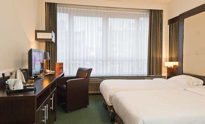Hotel Plasky Schaerbeek Quarto foto